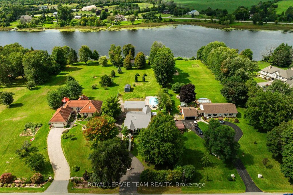 301 County Rd 23 Road, Merrickville-Wolford