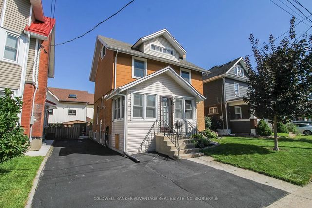 4859 Willmott Street, Niagara Falls