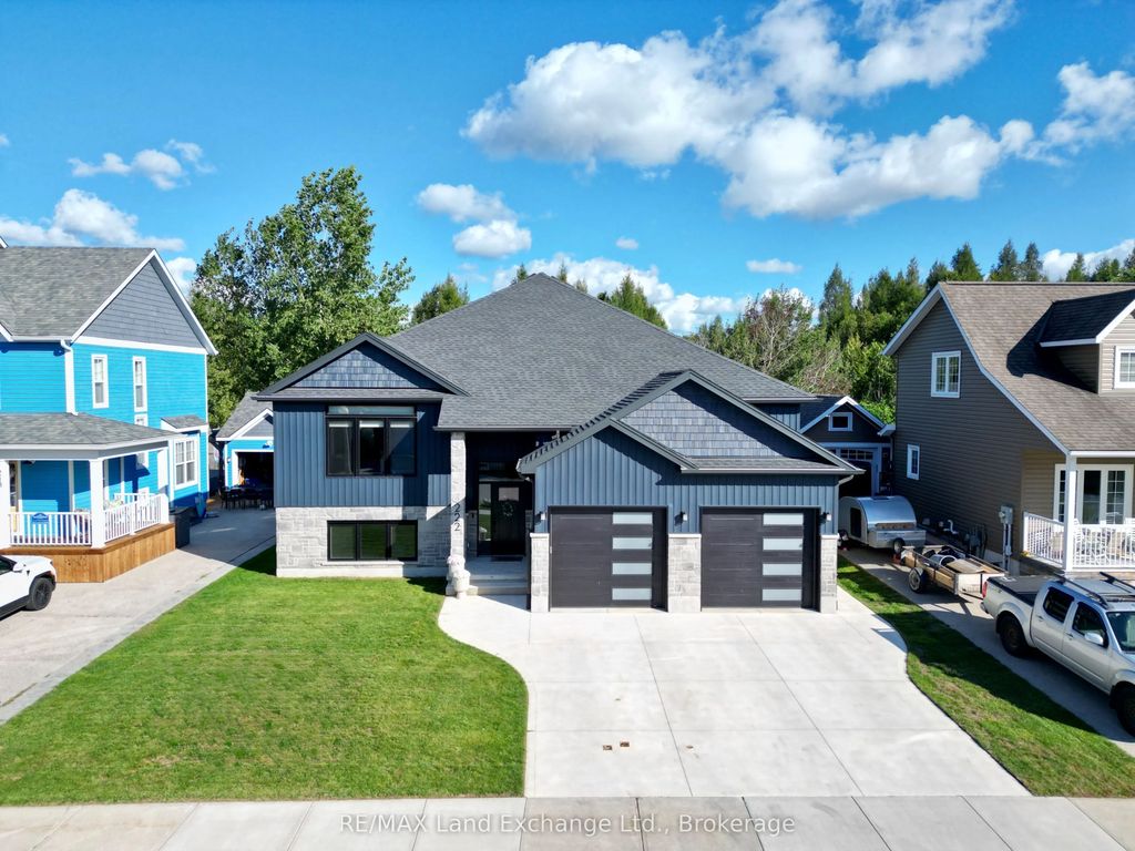 222 Emerald Drive, Saugeen Shores