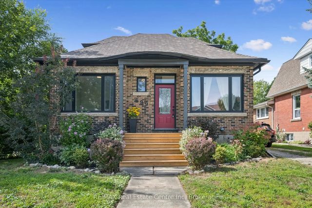 699 St Andrew Street W, Centre Wellington