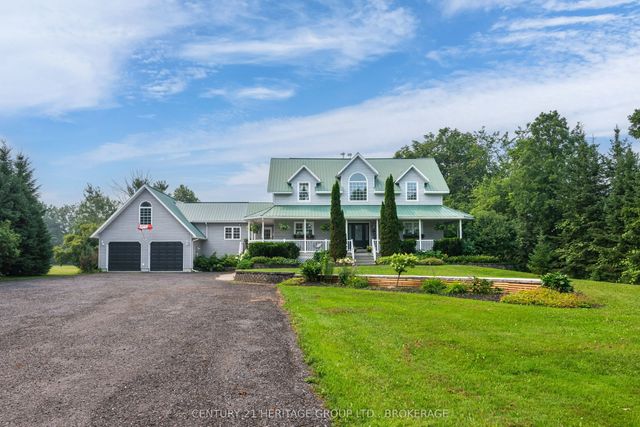 5216 Bradford Road N, Frontenac