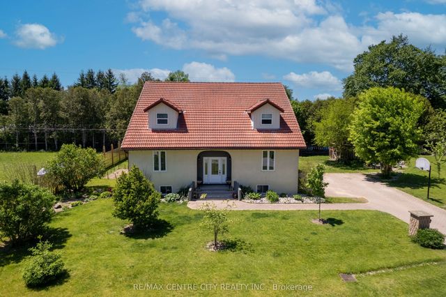 176 Eastman Avenue, Strathroy-Caradoc