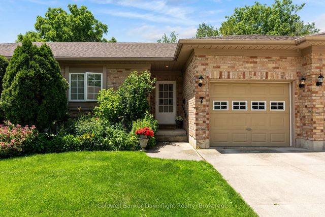 7 Brookside Place, South Huron