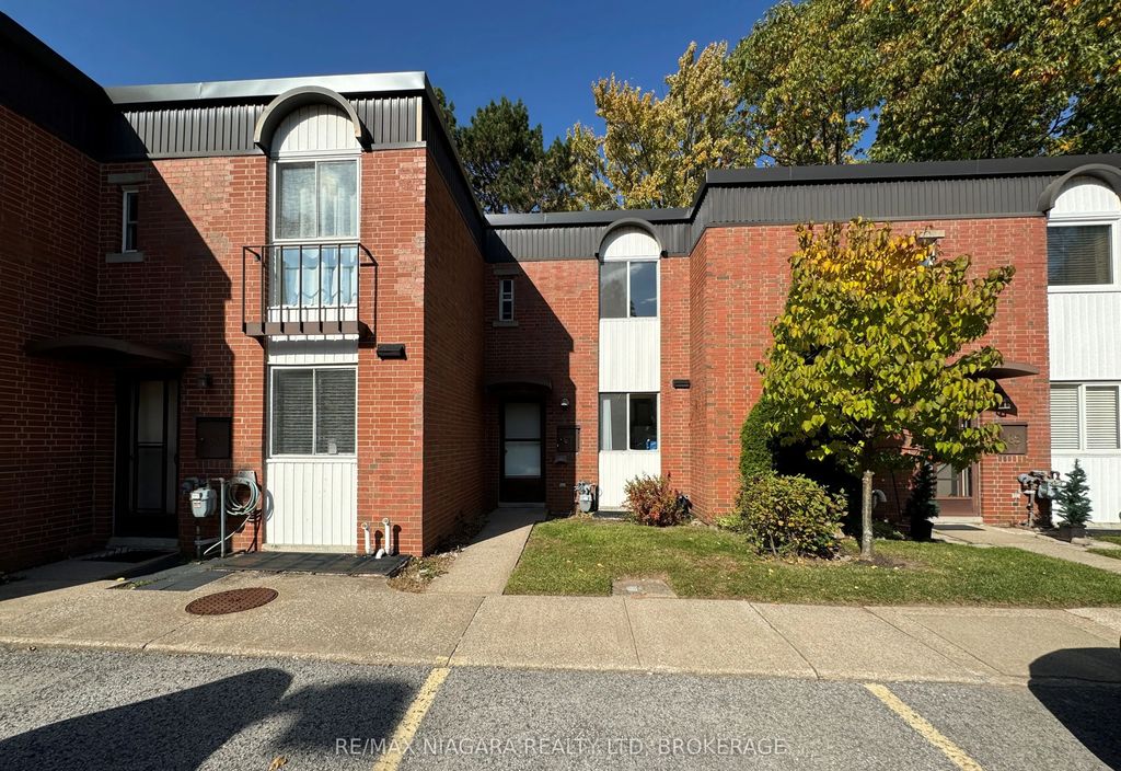 6476 Huggins Street 67, Niagara Falls