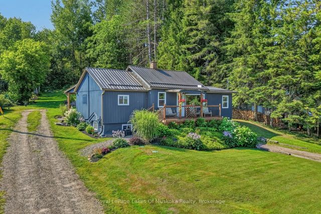 305 Doe Lake Road, Armour
