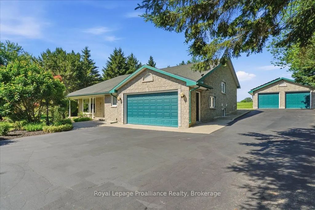 12 Experimental Farm Road, Quinte West