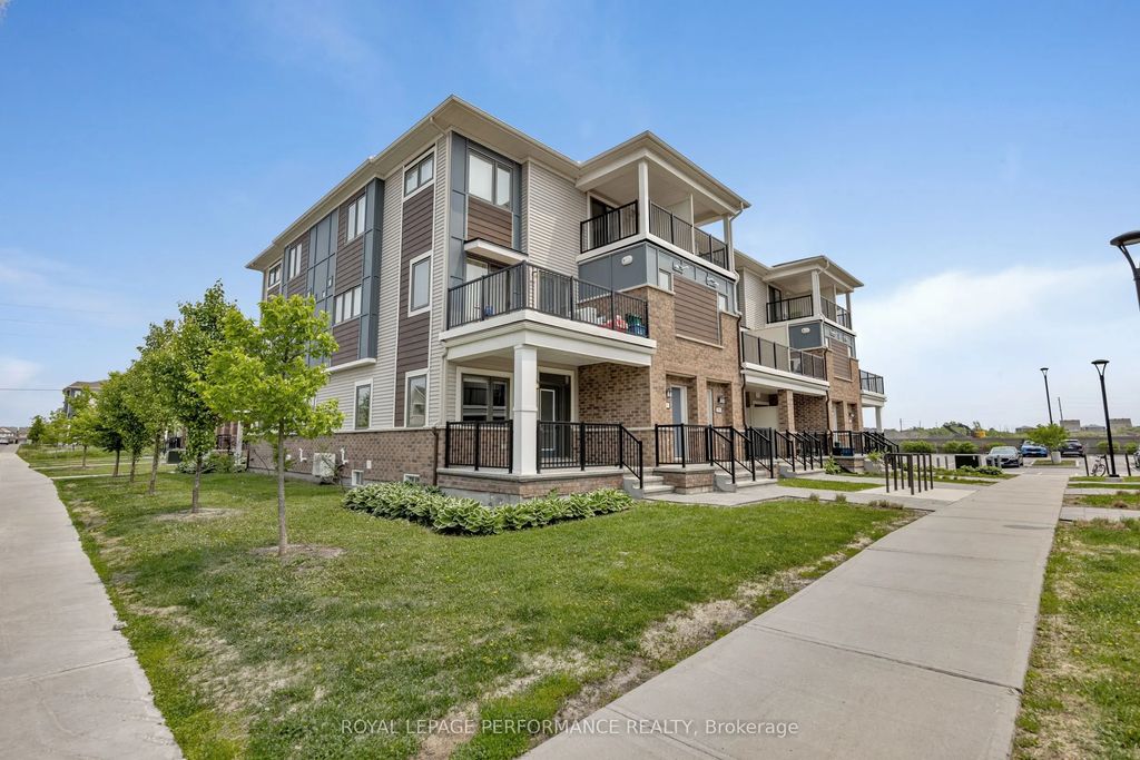 251 Zenith Private, Barrhaven