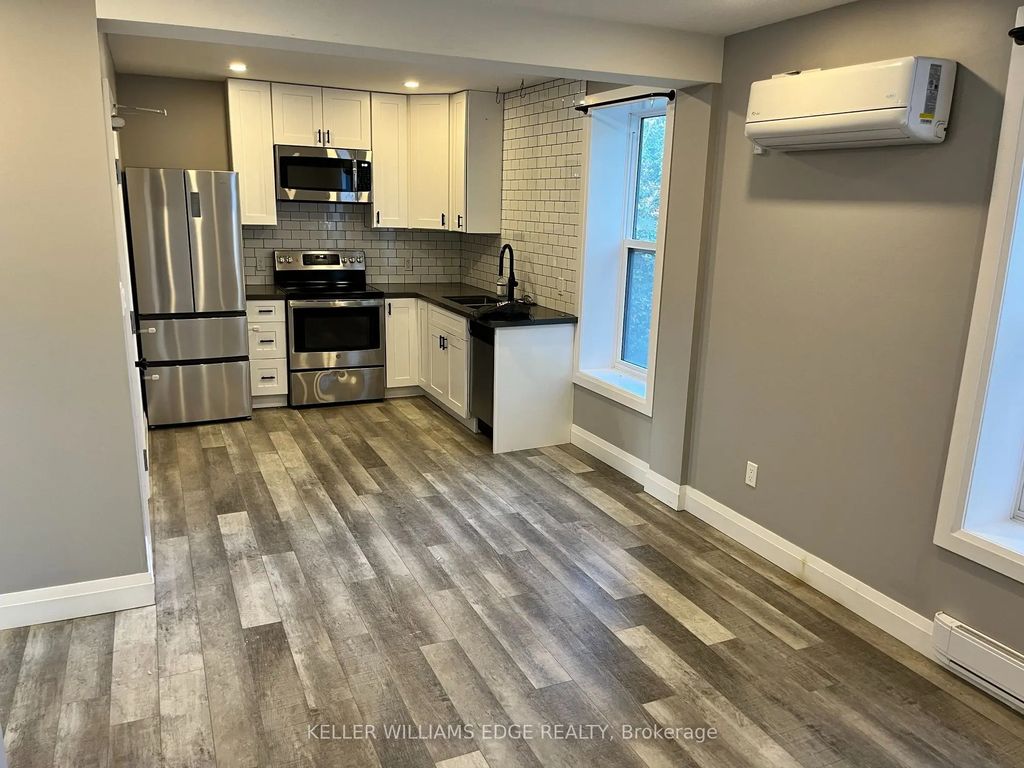 145 Burris Street 2, Hamilton