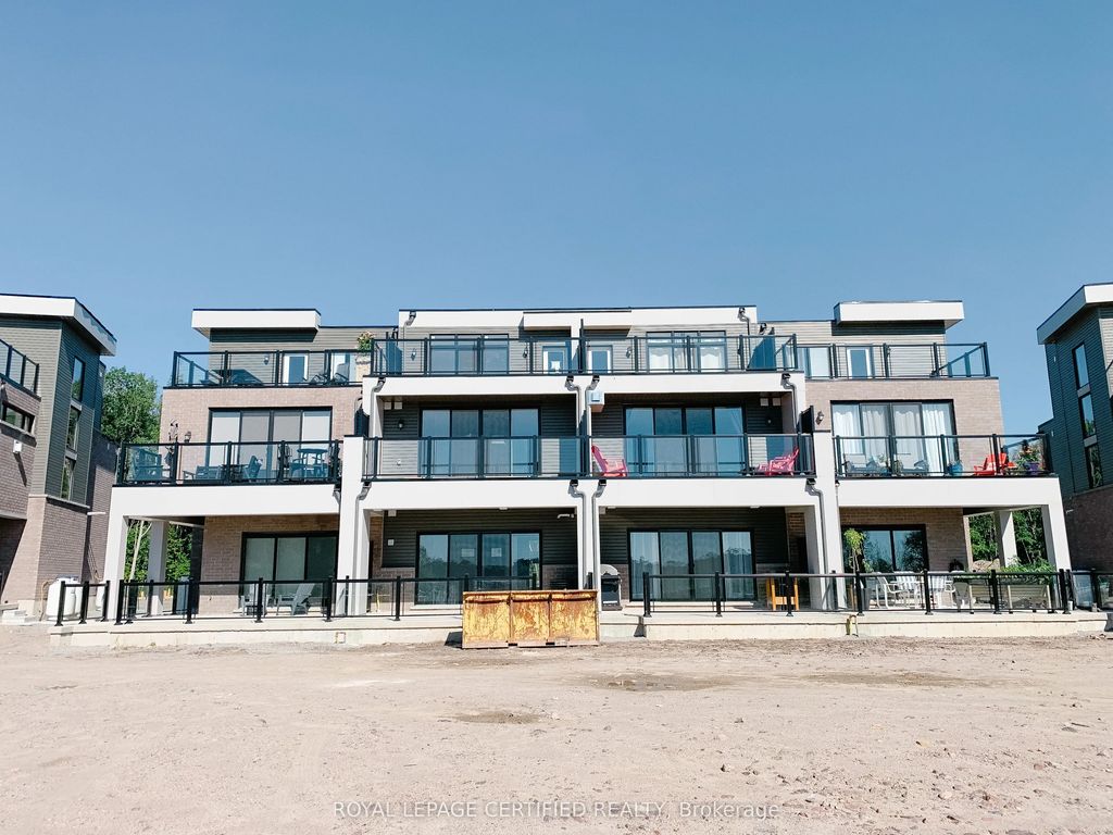 80 Marina Village Drive, Georgian Bay