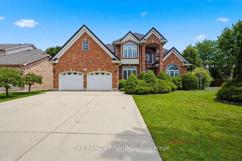 55 Farmhouse Road, London East