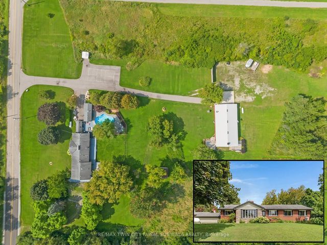 2172 Centre Road, Hamilton