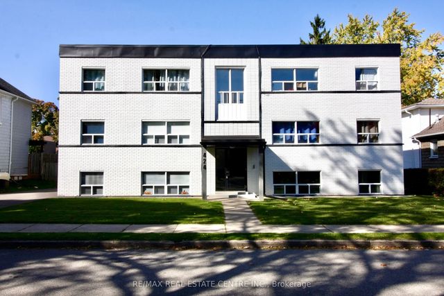 424 Argyle Street S #6, Cambridge