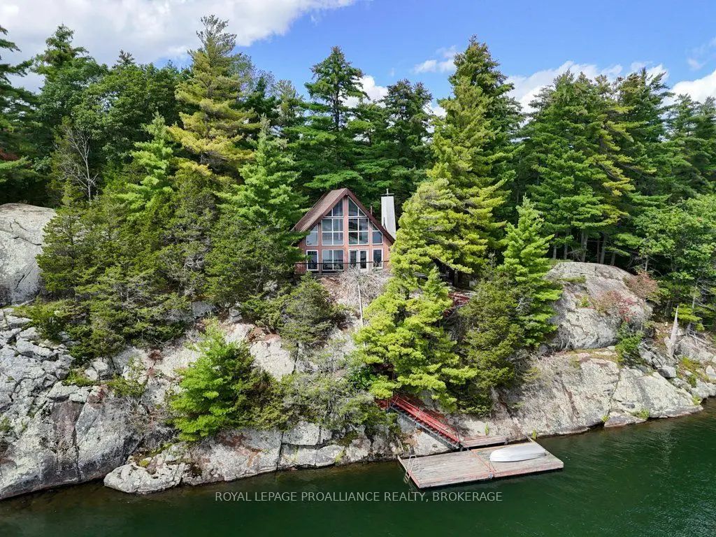353 Frye Lane, Frontenac