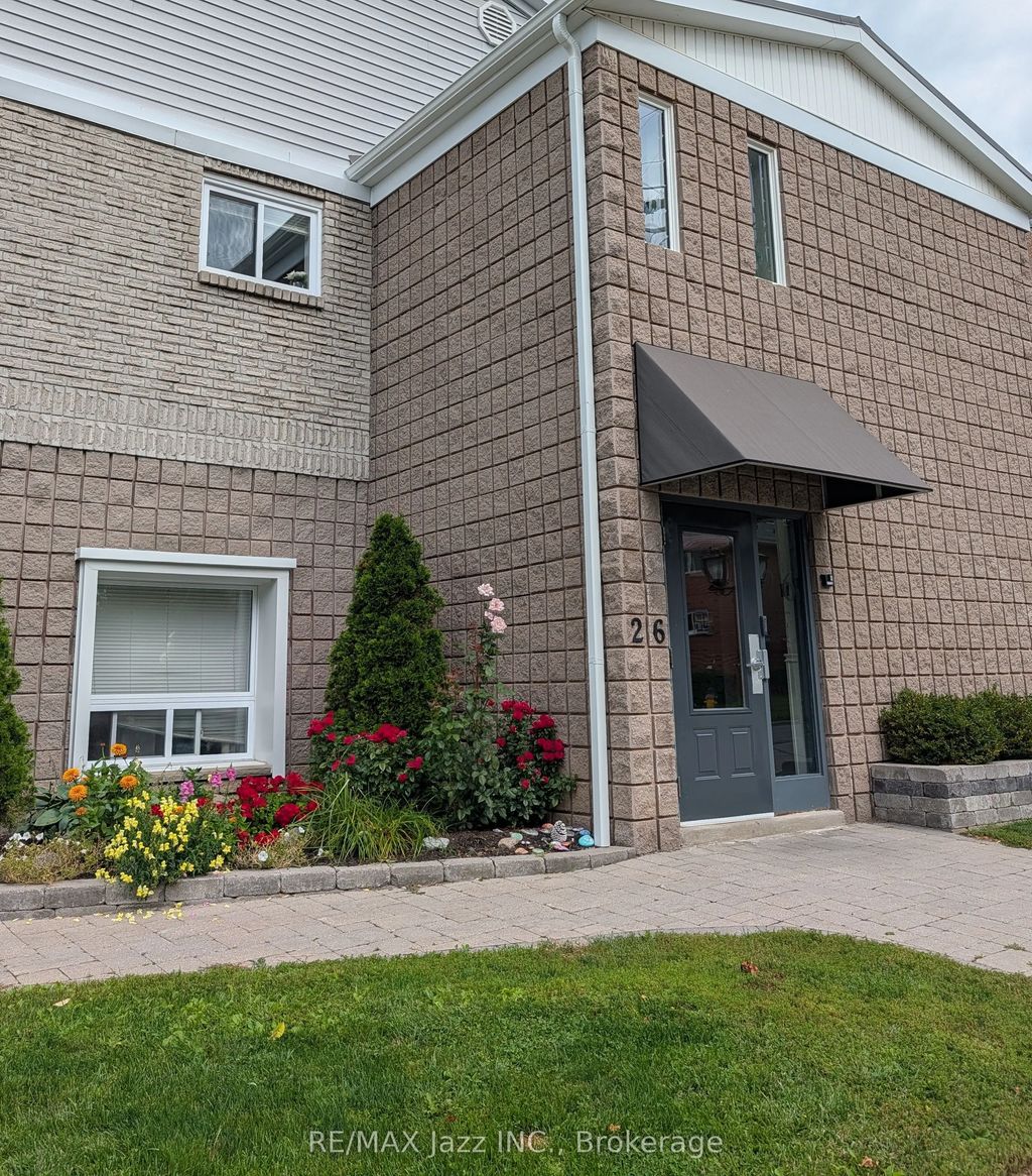 26 Spencer Street E 106, Cobourg