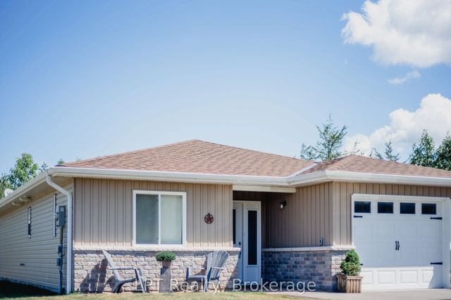 290 Taft Road, Prince Edward County