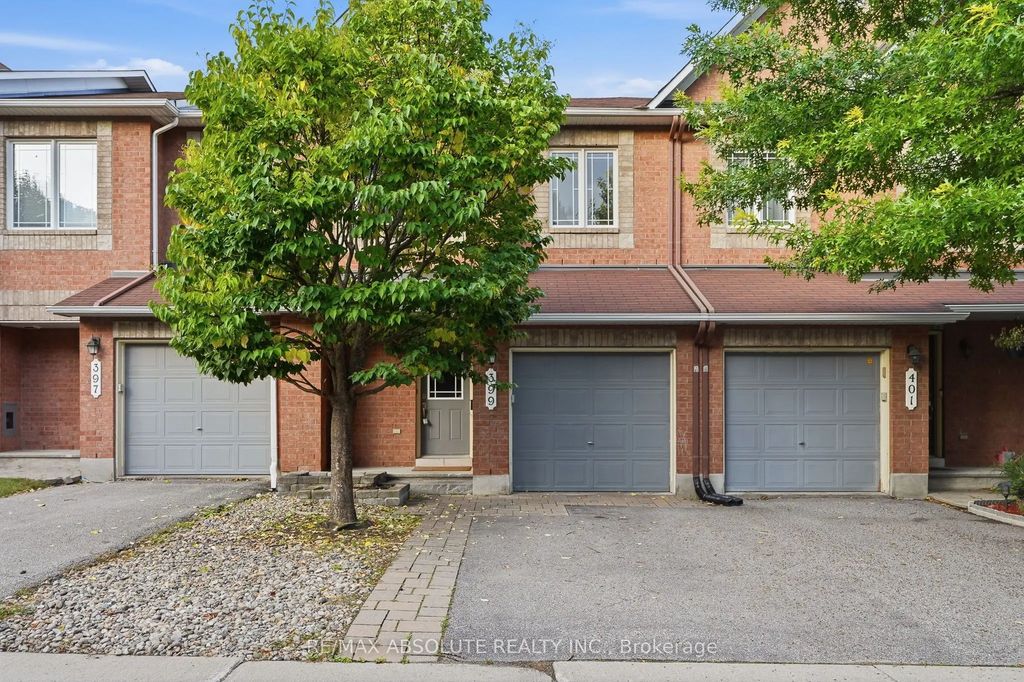 399 Statewood Drive, Kanata