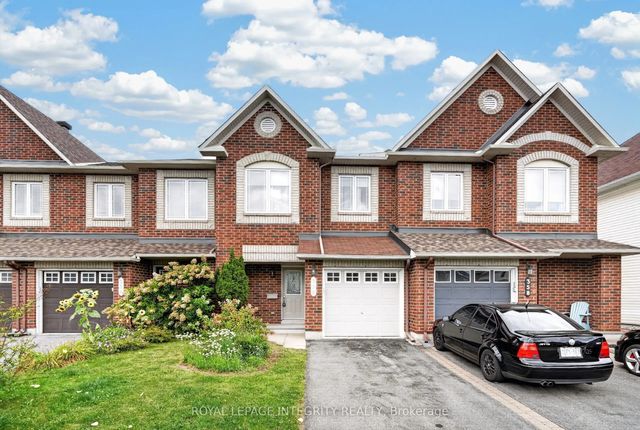 356 Harvest Valley Avenue, Orleans - Cumberland and Area