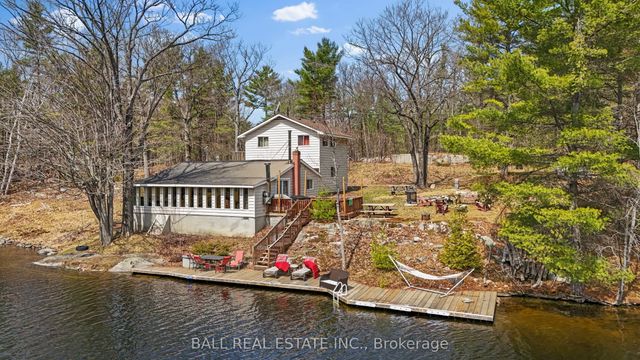 1089 Cedar Crest Lane, Frontenac