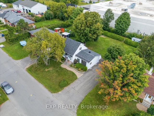 1359 Marchand Street, Cyrville - Carson Grove - Pineview