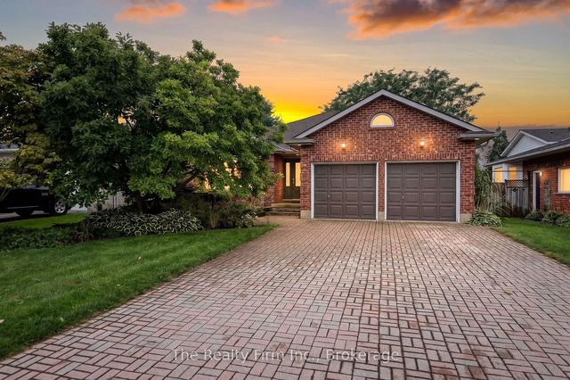 55 Mason Drive, Ingersoll