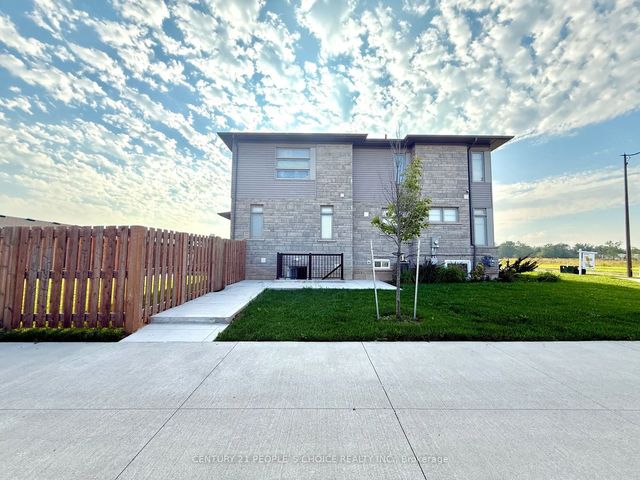 72 Summersides Boulevard S Basement, Pelham