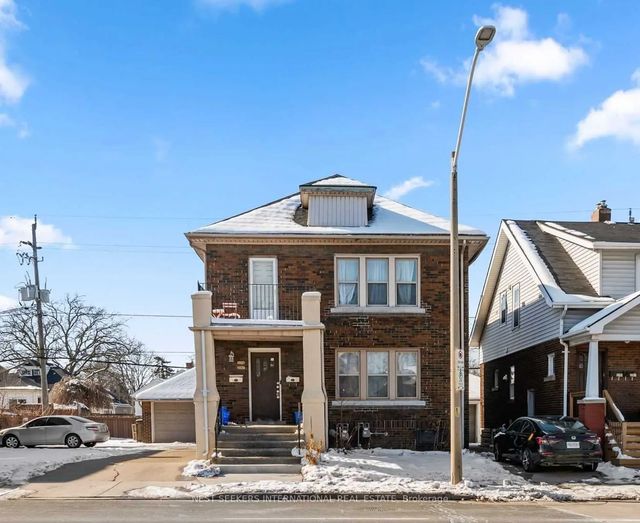2257-59 Howard Avenue, Windsor
