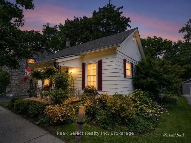 353 Queen Street E, St. Marys