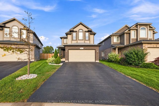 8377 Jeffrey Court, Niagara Falls