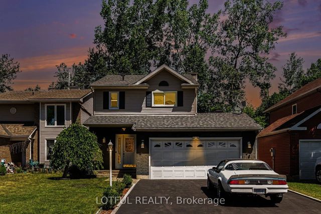 52 Fair Oaks Crescent, South of Baseline to Knoxdale