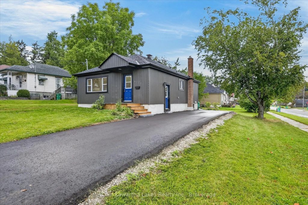 1028 Western Avenue, Peterborough