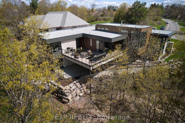 32 Clovelly Road, Beacon Hill North - South and Area