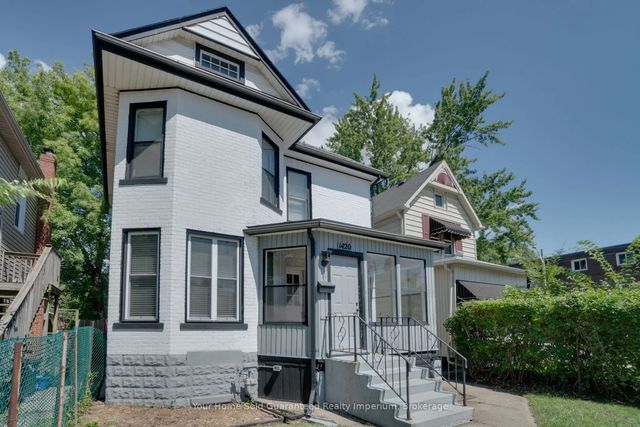1420 University Avenue W, Windsor