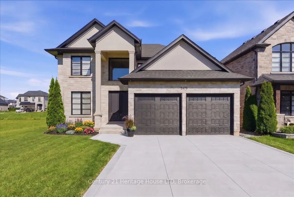 2476 Colangelo Drive, Niagara Falls
