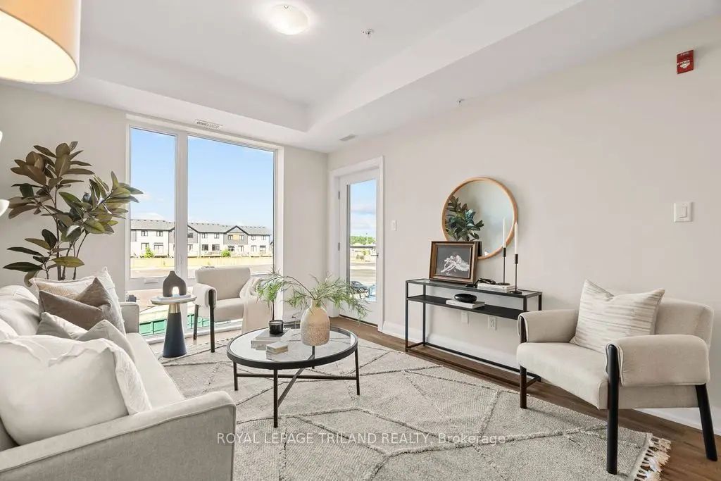 865 Kleinburg Drive 424, London North