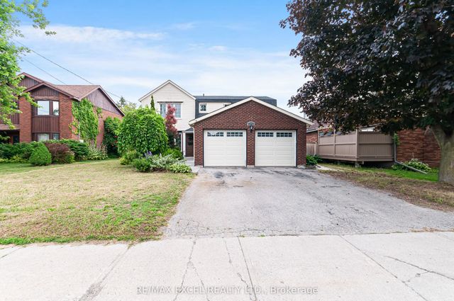 218 Angeline Street N, Kawartha Lakes