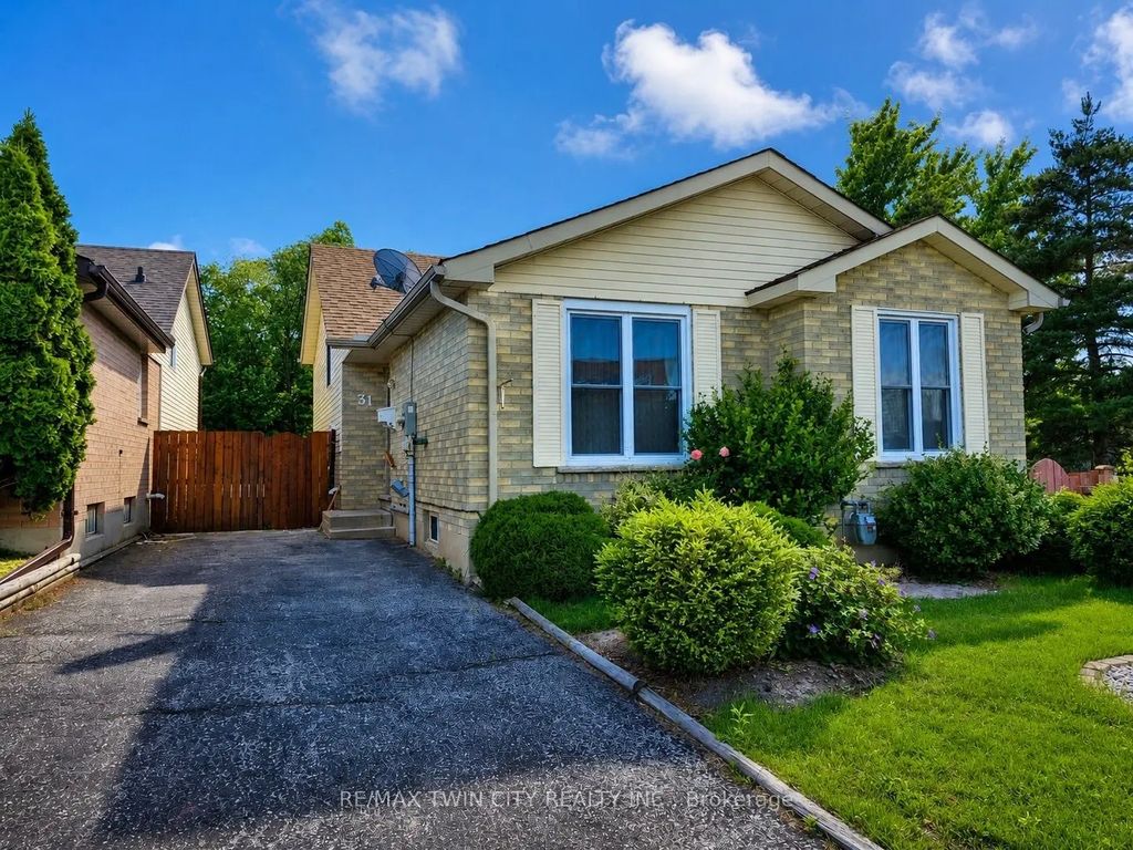 31 Old Carriage Drive, Kitchener