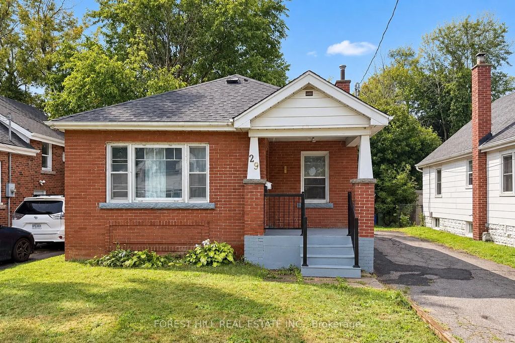 29 Thorndale Street S, Hamilton