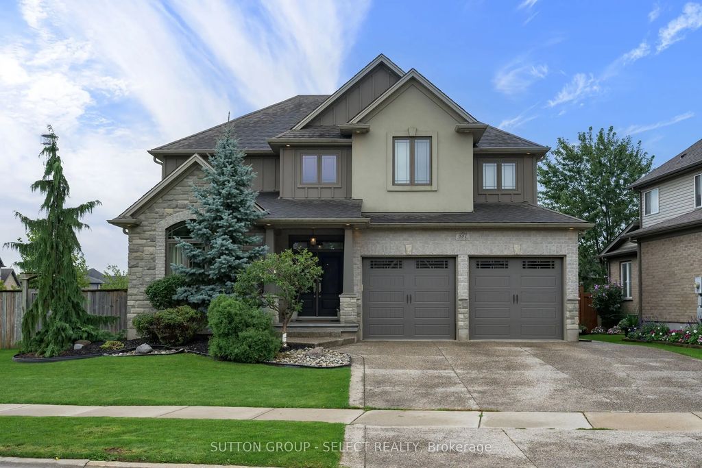 881 Foxcreek Road, London North