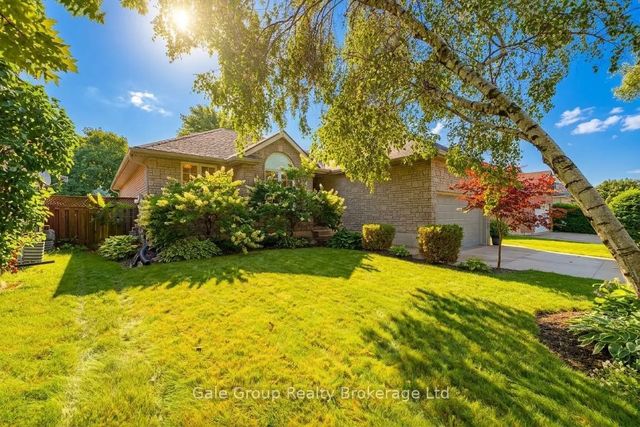 471 Ontario Street, Woodstock