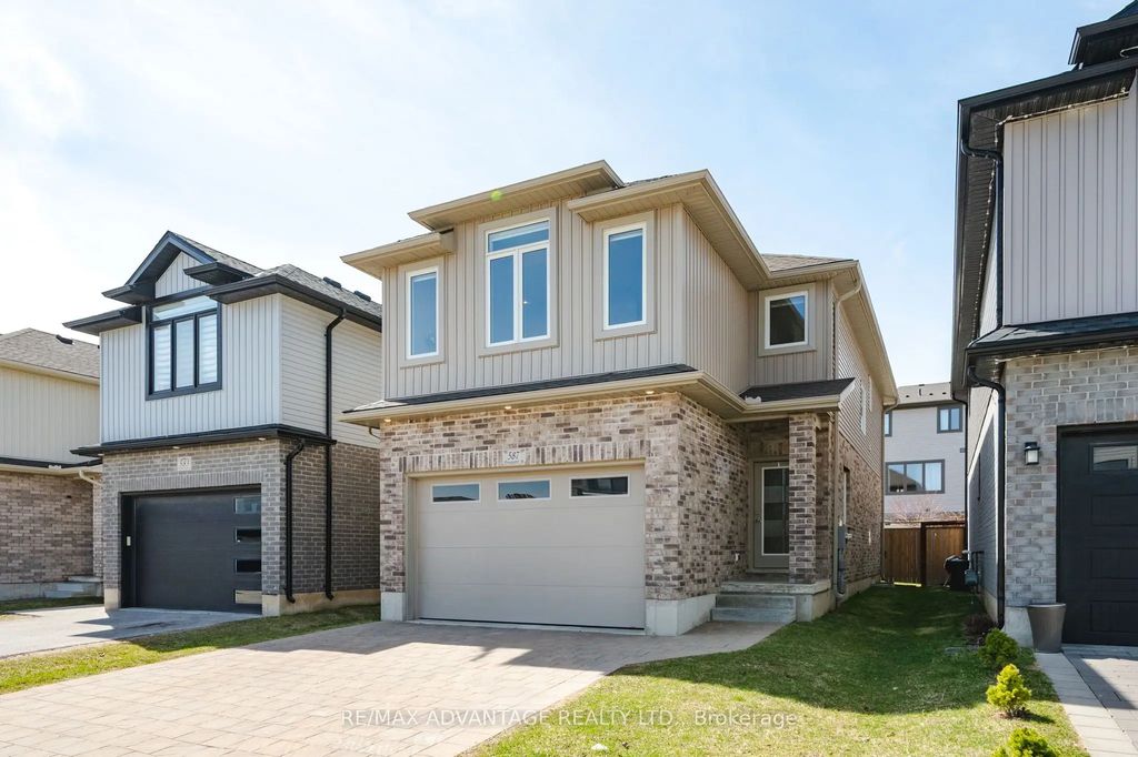587 Freeport Street, London North