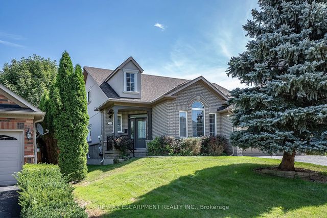 151 Moore Crescent, Hamilton