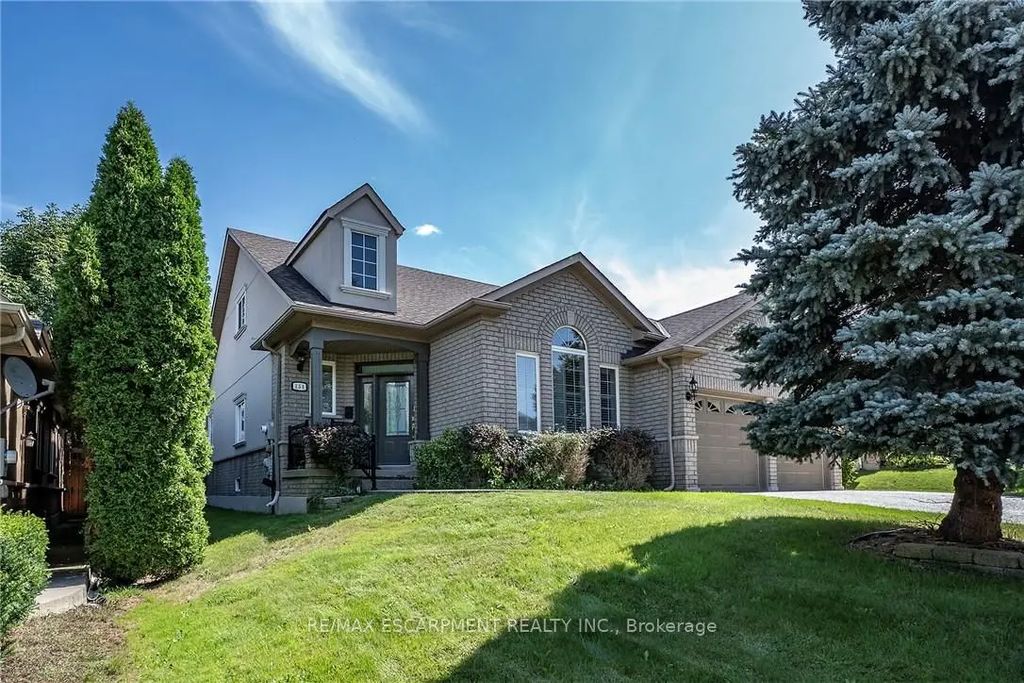 151 Moore Crescent, Hamilton