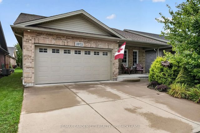 3973 Sunset Lane, Lincoln