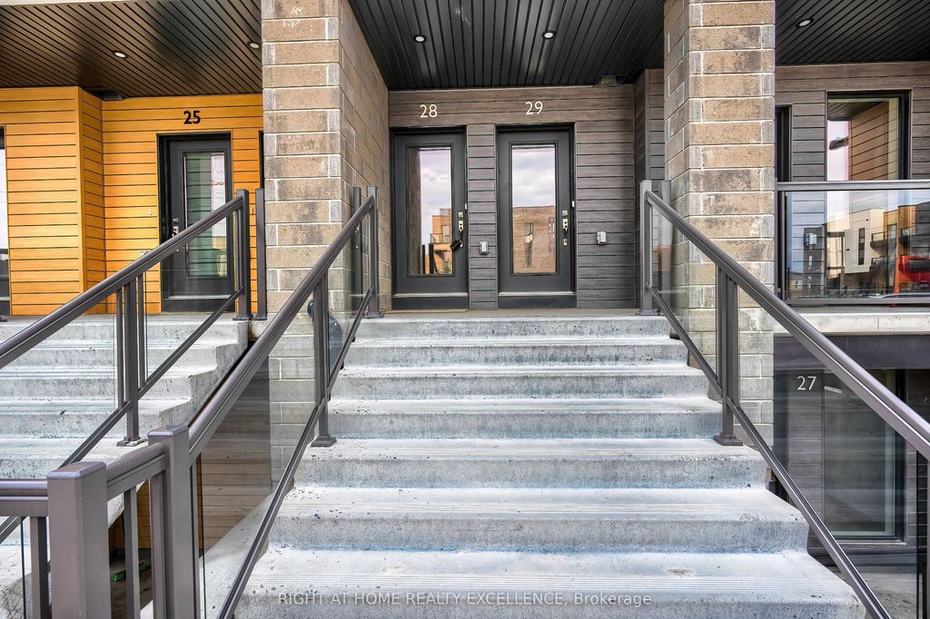 261 Woodbine Avenue 28, Kitchener