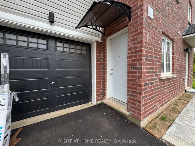 99 Highriver Trail (lower), Welland