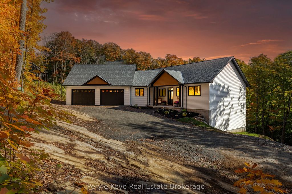 1140 Walker's Glenn Crescent, Lake of Bays