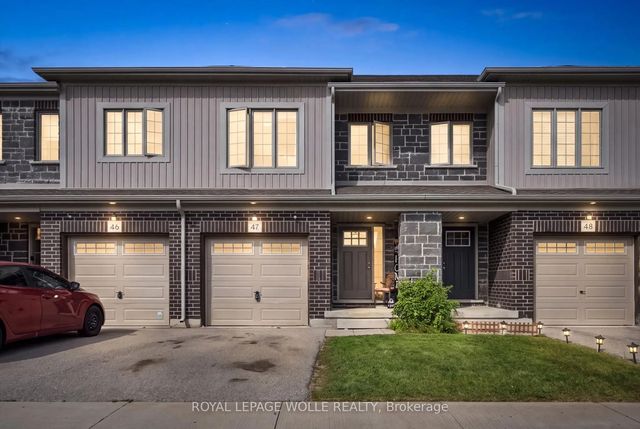 135 Hardcastle Drive 47, Cambridge