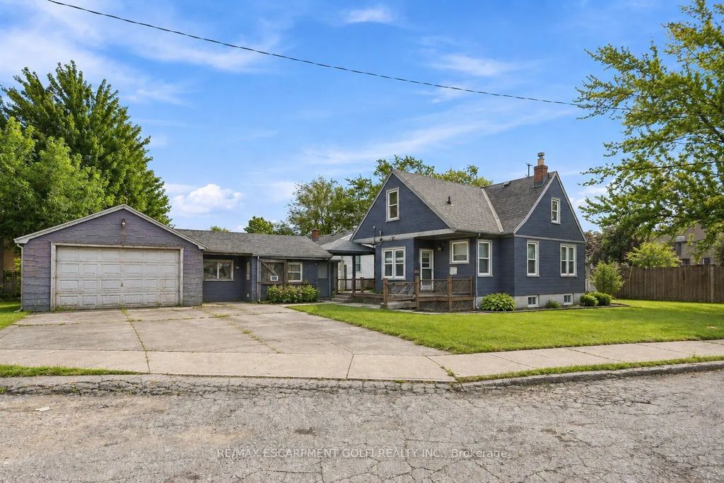 240 Pelham Road, St. Catharines