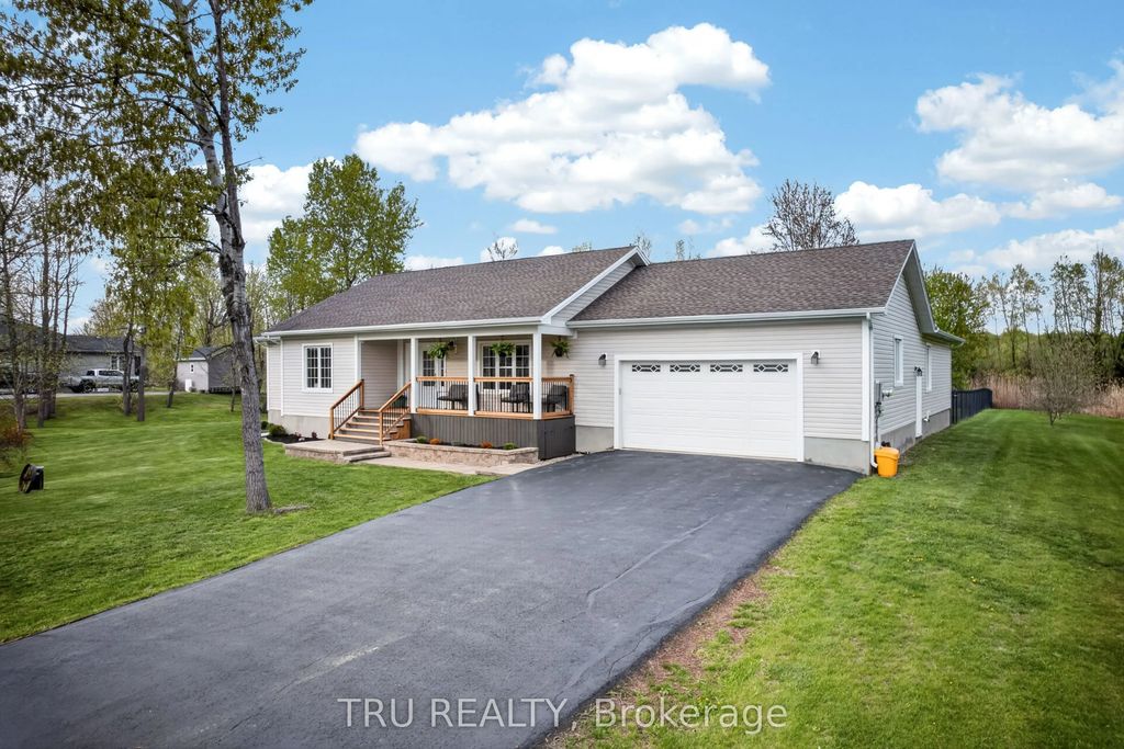 52 Kimberly Avenue, North Grenville