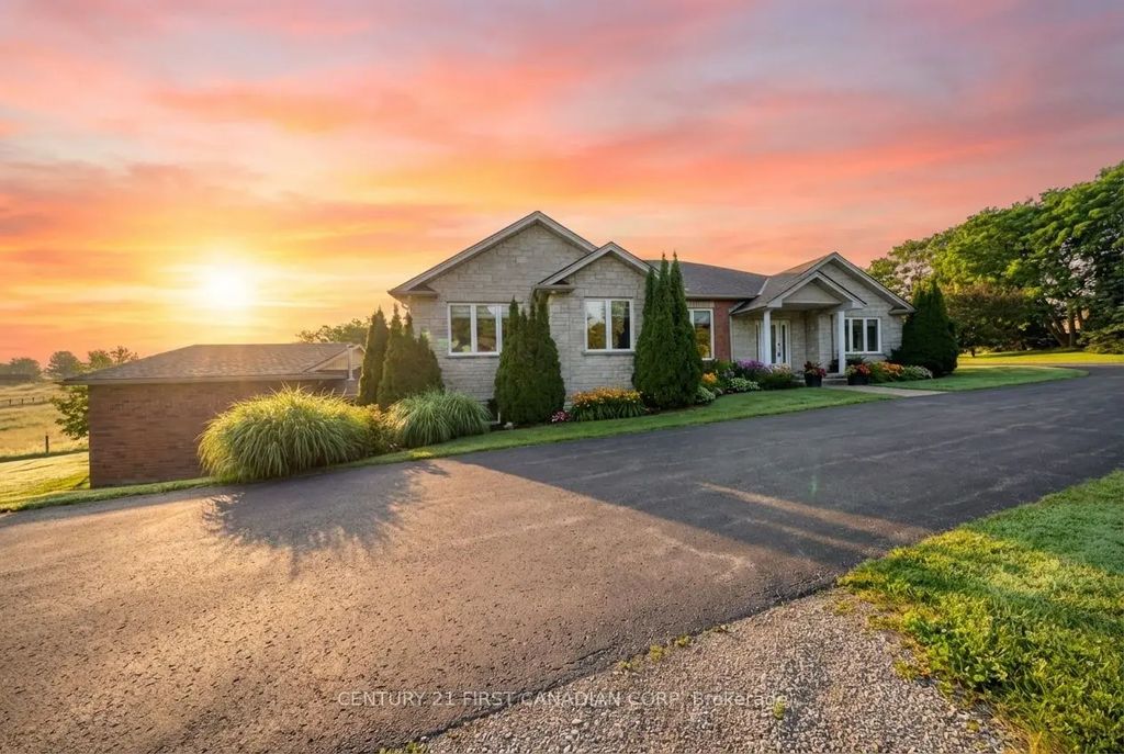 270 Mcgill Road, Brant